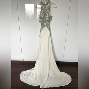 Rianna Couture Embellished Evening Gown prom dress sz 6